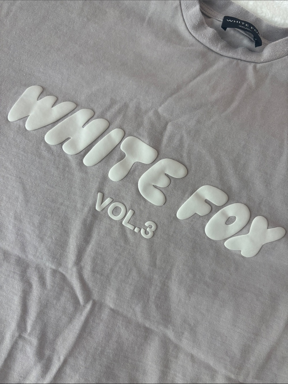 Oversized Grey White Fox Logo Tee - Picture 6 of 8